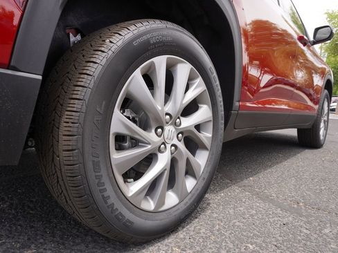 New 2025 Buick Enclave Preferred image 6