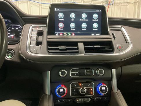 Used 2021 GMC Yukon XL SLT w/ SLT Premium Package RWD image 27