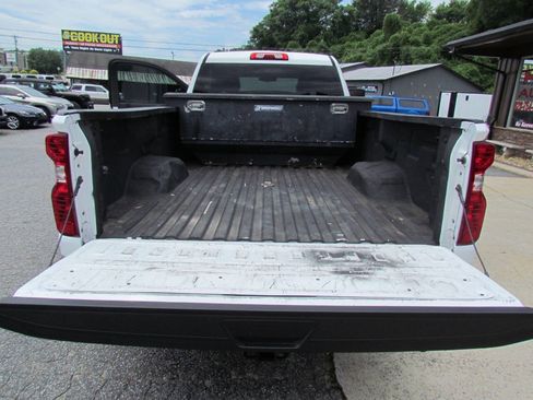 Used 2022 Chevrolet Silverado 3500 LT w/ Convenience Package AWD/4WD image 23