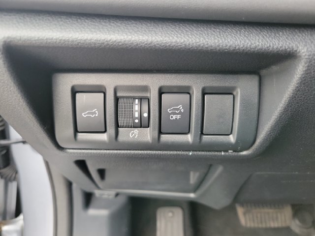 Used 2024 Subaru Outback Limited AWD/4WD image 15