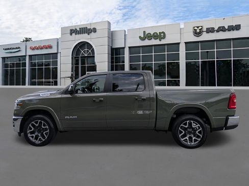Used 2026 RAM 1500 Laramie AWD/4WD image 6