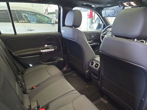 New 2026 Mercedes-Benz GLB 250 image 11