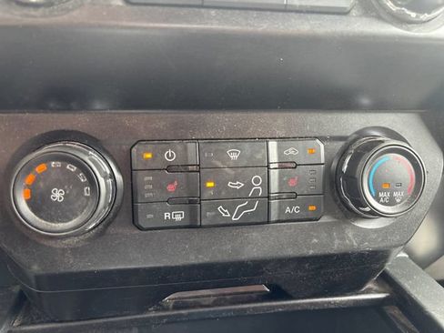 Used 2022 Ford F250 XLT w/ XLT Premium Package AWD/4WD image 22