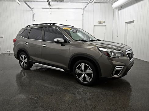 Used 2019 Subaru Forester Touring w/ Popular Package #3 image 2
