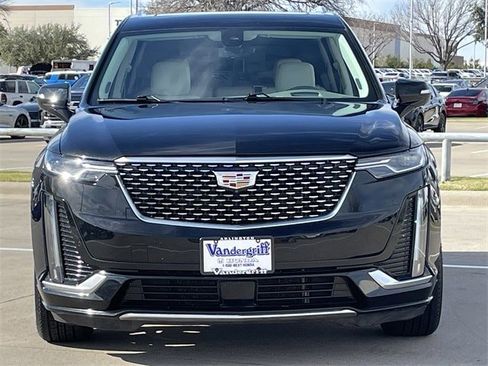 Used 2023 Cadillac XT6 Premium Luxury w/ Technology Package image 7