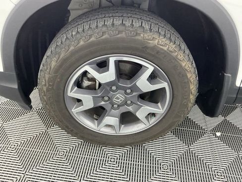 Certified 2023 Honda Passport TrailSport image 38