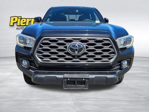 Used 2020 Toyota Tacoma TRD Off-Road AWD/4WD image 2