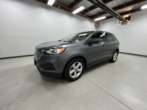 Used 2023 Ford Edge SE AWD/4WD image 4