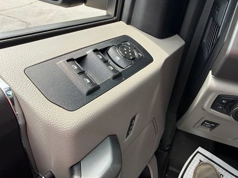 Certified 2019 Ford F150 XLT AWD/4WD image 24
