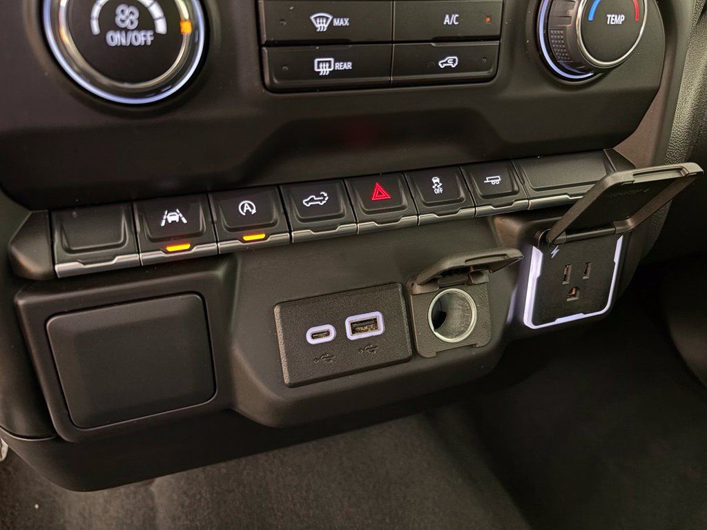 Certified 2024 Chevrolet Silverado 1500 Custom RWD image 31