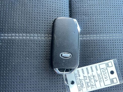 Used 2020 Kia Telluride EX w/ Towing Package AWD/4WD image 27