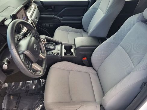 Used 2024 Toyota Tacoma SR5 AWD/4WD image 23