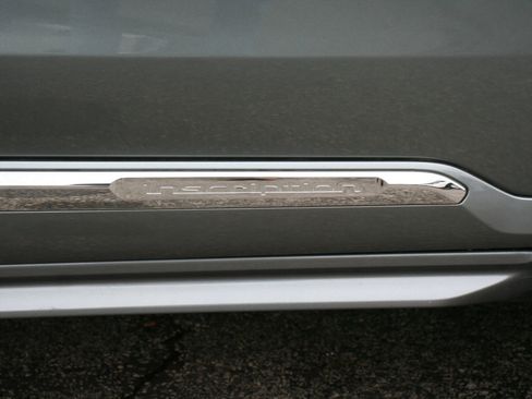 Used 2017 Volvo XC90 T6 Inscription w/ Vision Package image 22