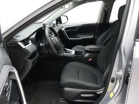 Certified 2021 Toyota RAV4 LE image 14