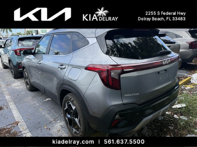 Certified 2024 Kia Seltos EX FWD image 3