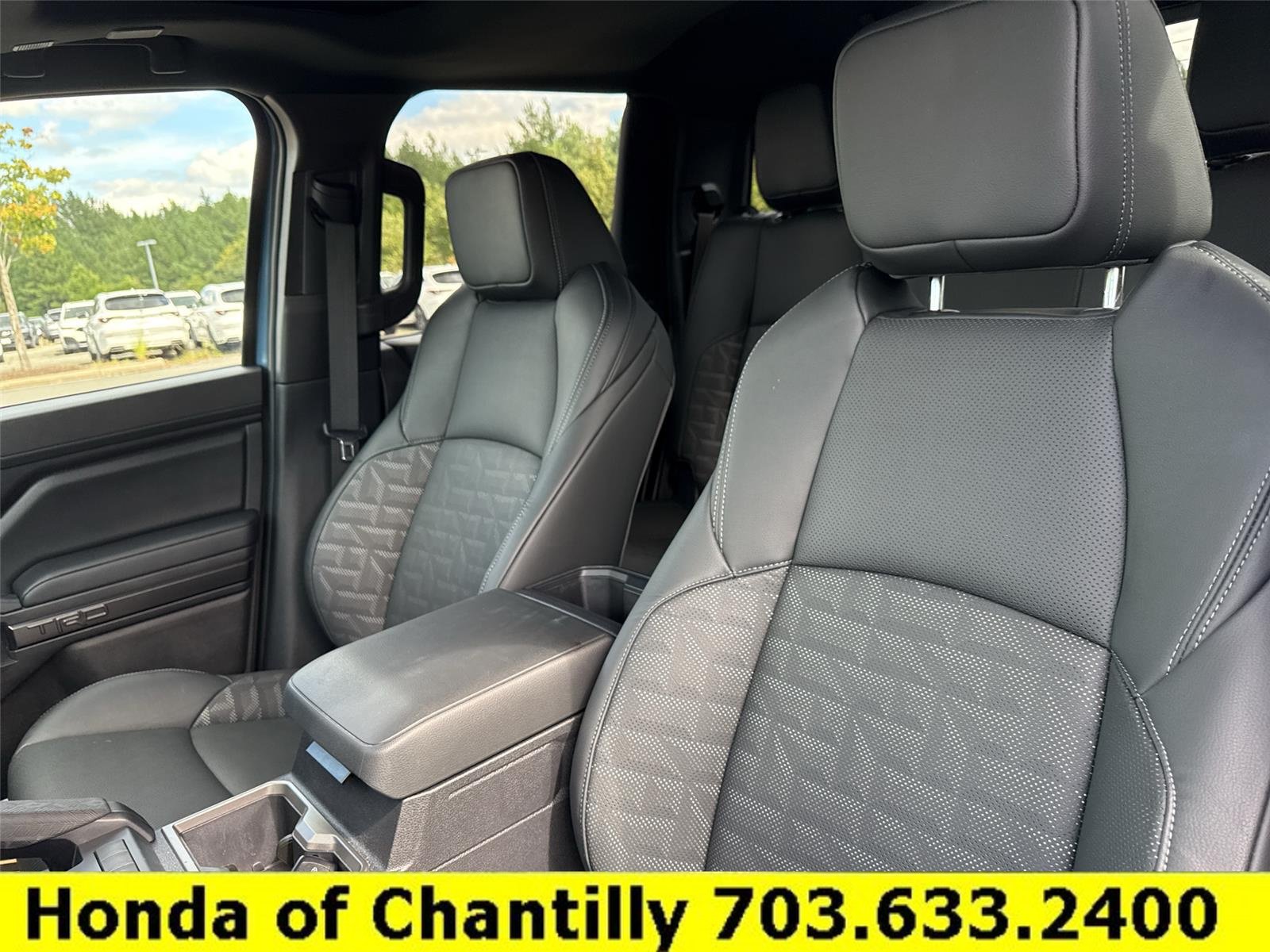 Used 2026 Toyota Tacoma TRD Sport w/ TRD Sport Premium Package AWD/4WD image 18