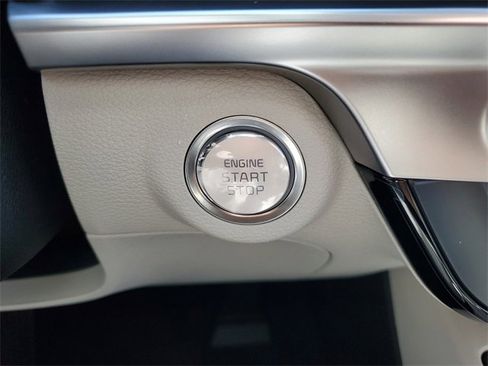 New 2025 Kia Telluride S image 32