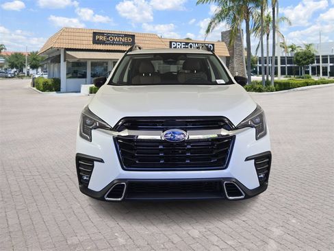 Certified 2025 Subaru Ascent Touring image 2