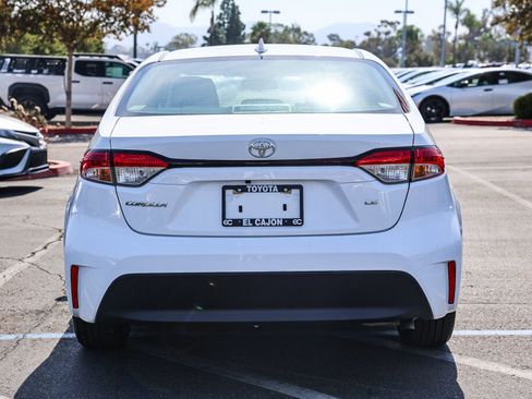Used 2024 Toyota Corolla LE FWD image 22