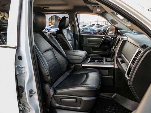 Used 2015 RAM 2500 Lone Star image 42