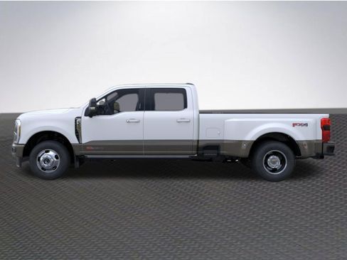 New 2026 Ford F350 King Ranch AWD/4WD image 3
