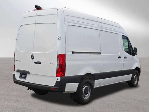 New 2026 Mercedes-Benz Sprinter 2500 image 3