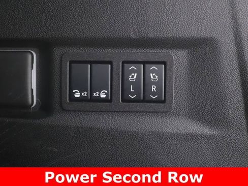 Used 2025 Chevrolet Tahoe Z71 w/ Z71 Off-Road Package AWD/4WD image 34