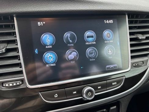 Used 2020 Buick Encore Preferred AWD/4WD image 20