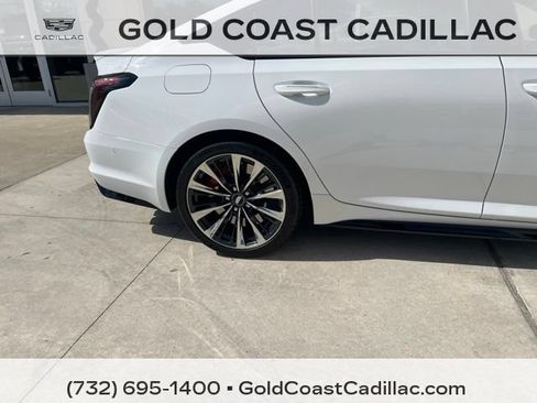 Certified 2025 Cadillac CT5 V Blackwing w/ Super Cruise 1 Package RWD image 6