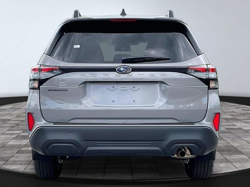 New 2026 Subaru Forester Premium w/ Base/Premium Package AWD/4WD image 4