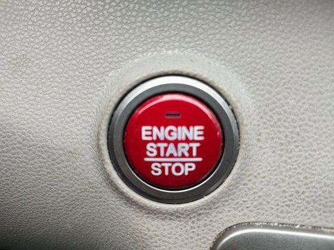 Used 2015 Honda Odyssey EX-L image 17