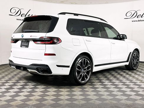 Used 2025 BMW X7 M60i AWD/4WD image 6