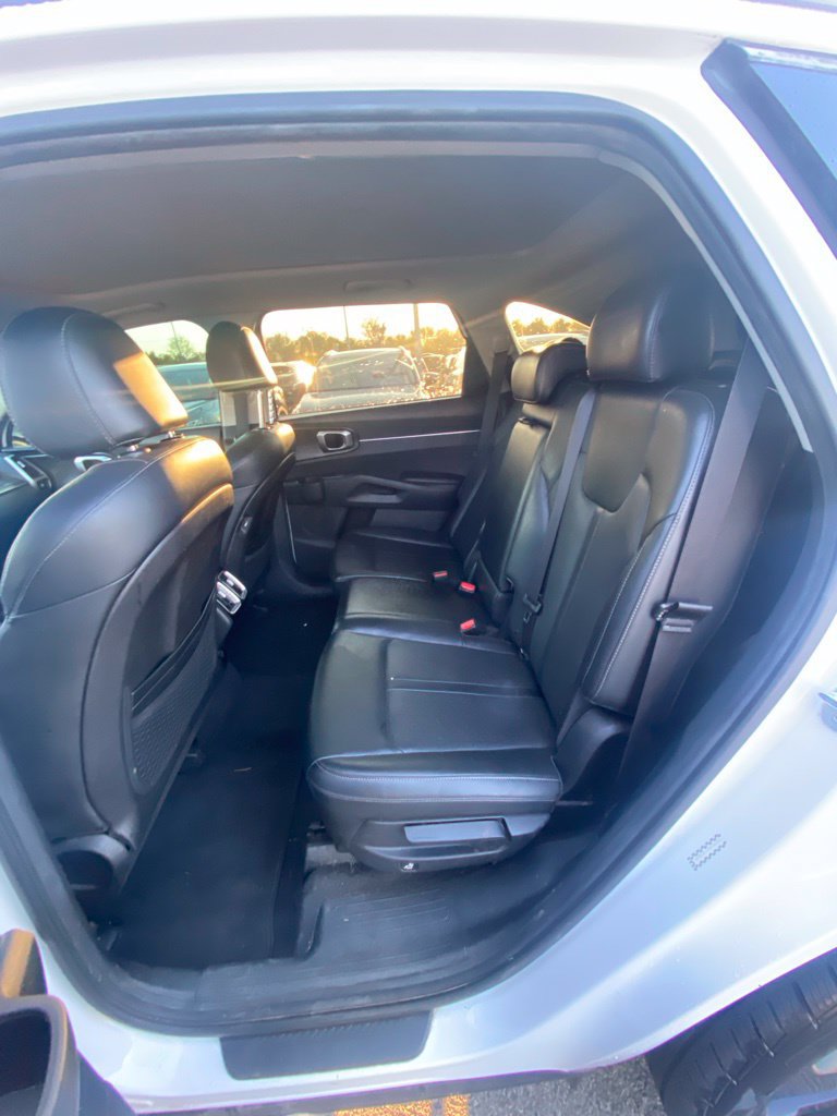 Used 2021 Kia Sorento S w/ Panoramic Sunroof Package AWD/4WD image 26