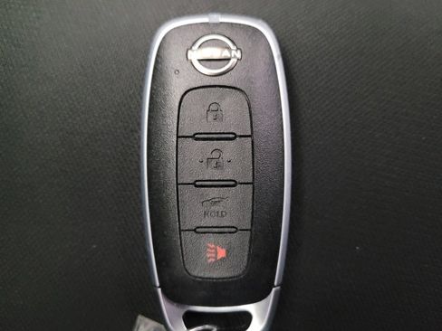 Used 2025 Nissan Sentra SV w/ All-Weather Package image 32