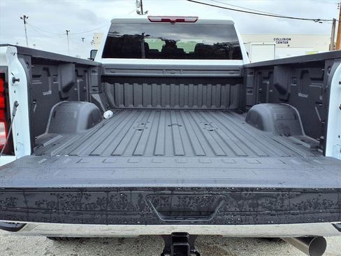 New 2026 GMC Sierra 2500 Pro image 18