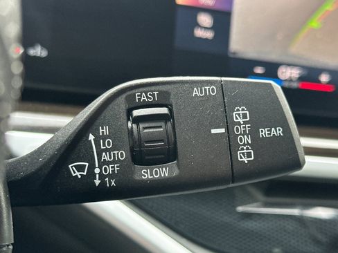 Certified 2023 BMW X7 xDrive40i w/ Premium Package image 32