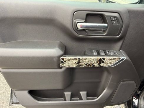 New 2026 Chevrolet Silverado 1500 Custom AWD/4WD image 10