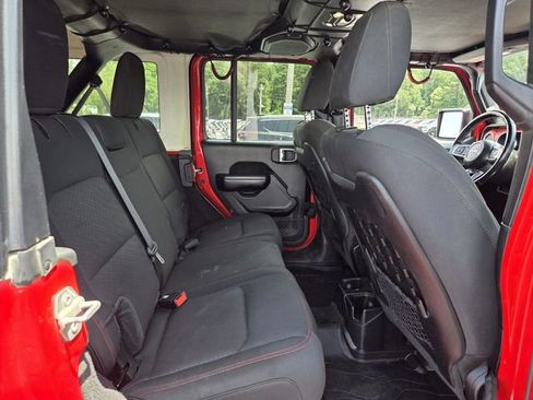 Used 2021 Jeep Wrangler Unlimited Rubicon AWD/4WD image 14