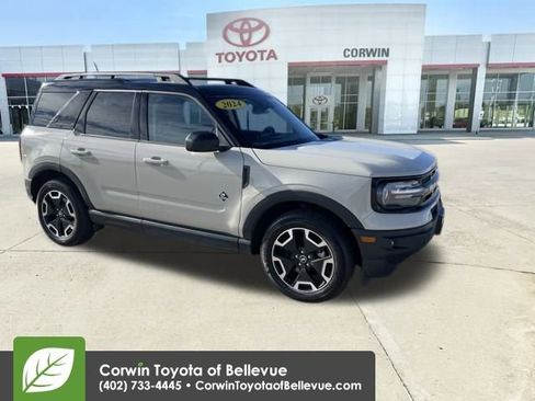 Used 2024 Ford Bronco Sport Outer Banks w/ Tech Package image 7