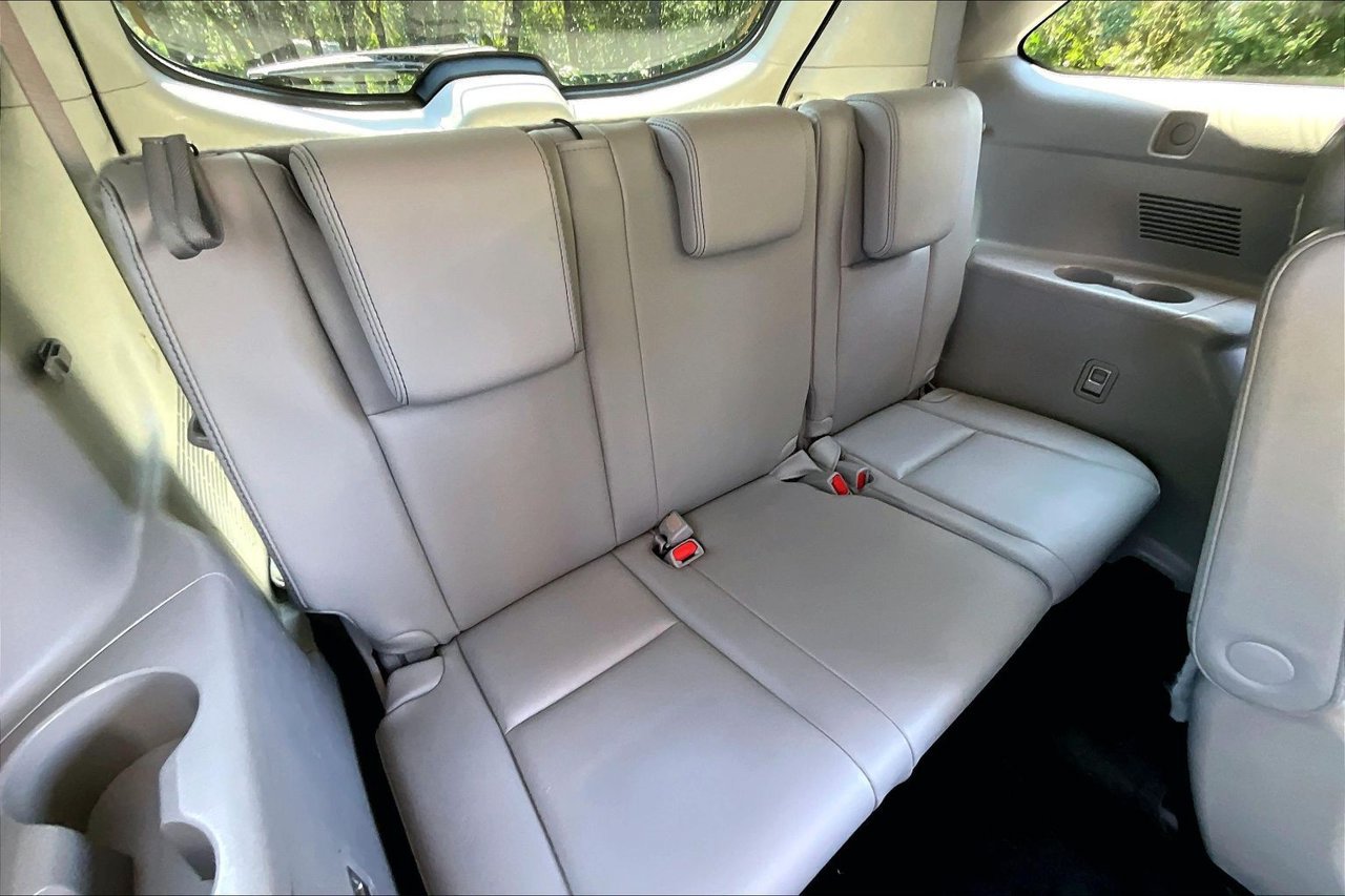 Used 2016 Toyota Highlander XLE FWD image 36