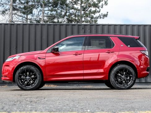 Used 2025 Land Rover Discovery Sport S image 3