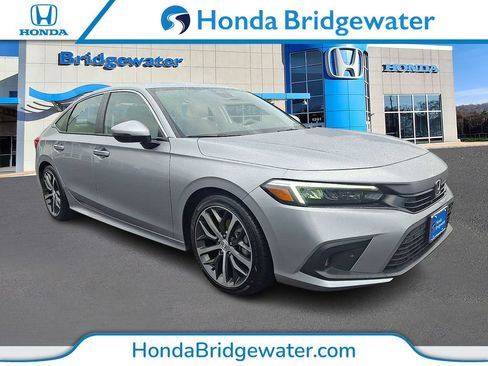 Used 2024 Honda Civic Touring image 1