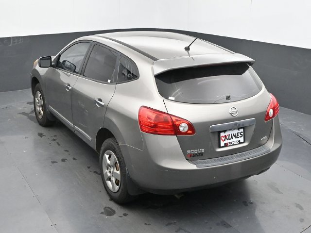 Used 2013 Nissan Rogue S AWD/4WD image 19