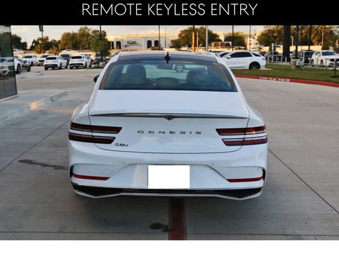 Used 2025 Genesis G80 2.5T Advanced image 7
