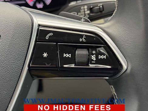 Used 2021 Audi A6 Premium Plus w/ Premium Plus Package image 42