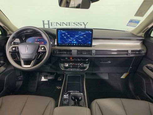 New 2025 Lincoln Corsair Premiere w/ Equipment Group 101A image 35