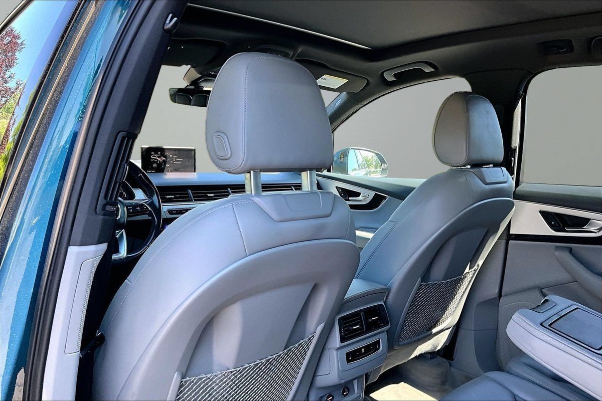 Used 2018 Audi Q7 2.0T Premium Plus w/ Premium Plus Package AWD/4WD image 17