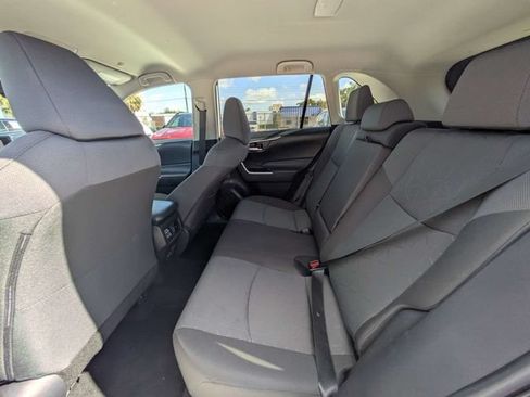 Used 2025 Toyota RAV4 XLE w/ Weather Package AWD/4WD image 12