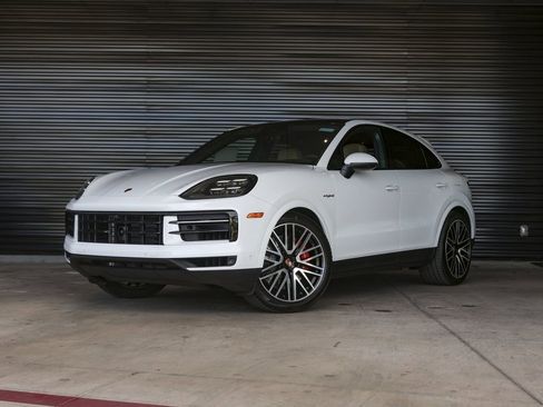 New 2026 Porsche Cayenne S AWD/4WD image 1