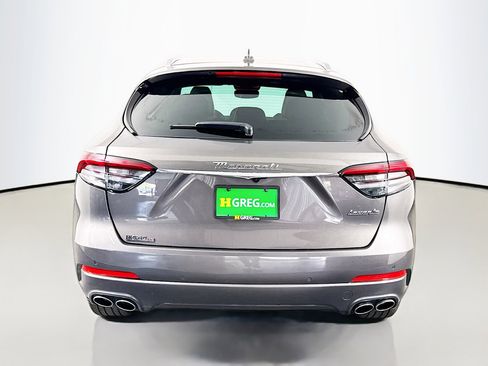 Used 2023 Maserati Levante GT AWD/4WD image 8